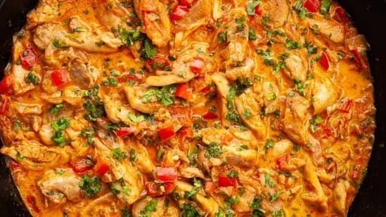 Nutritionist shares creamy and chatpata dahi shimla mirch chicken recipe loaded with 32g protein per serving Nutritionist shares creamy and chatpata dahi shimla mirch chicken recipe loaded with 32g protein per serving