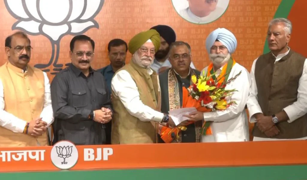 Punjab Election से पहले BJP का बड़ा दांव, AAP के पूर्व विधायक HS Phoolka भगवा खेमे में शामिल