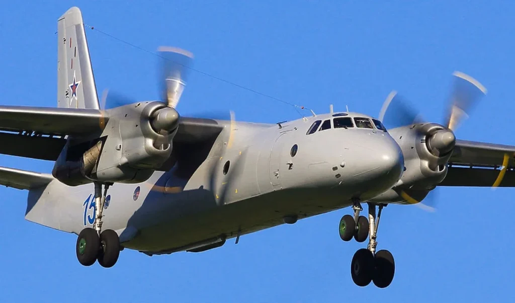 Russian An-26 Aircraft Crashed | क्रीमिया में रूसी सैन्य विमान AN-26 क्रैश! सवार सभी 29 लोगों की मौत, तकनीकी खराबी की आशंका