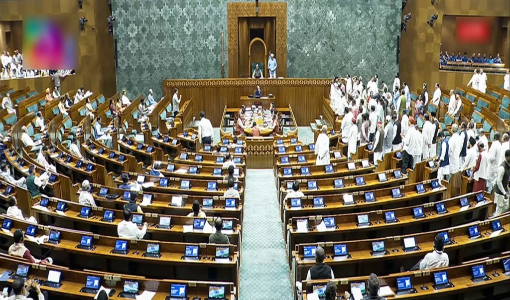 Sansad Diary: Jan Vishwas Bill को BJP ने बताया Game Changer, विपक्ष ने उठाए सवाल