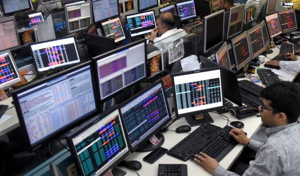 Share Market में Bull Run जारी, Investors की हुई चांदी, सेंसेक्स 79,000 के पार हुआ बंद