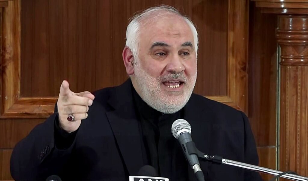 White House के दावे से Iran का इनकार, कहा- US से सीधी बैठक नहीं, Pakistan करेगा मध्यस्थता।