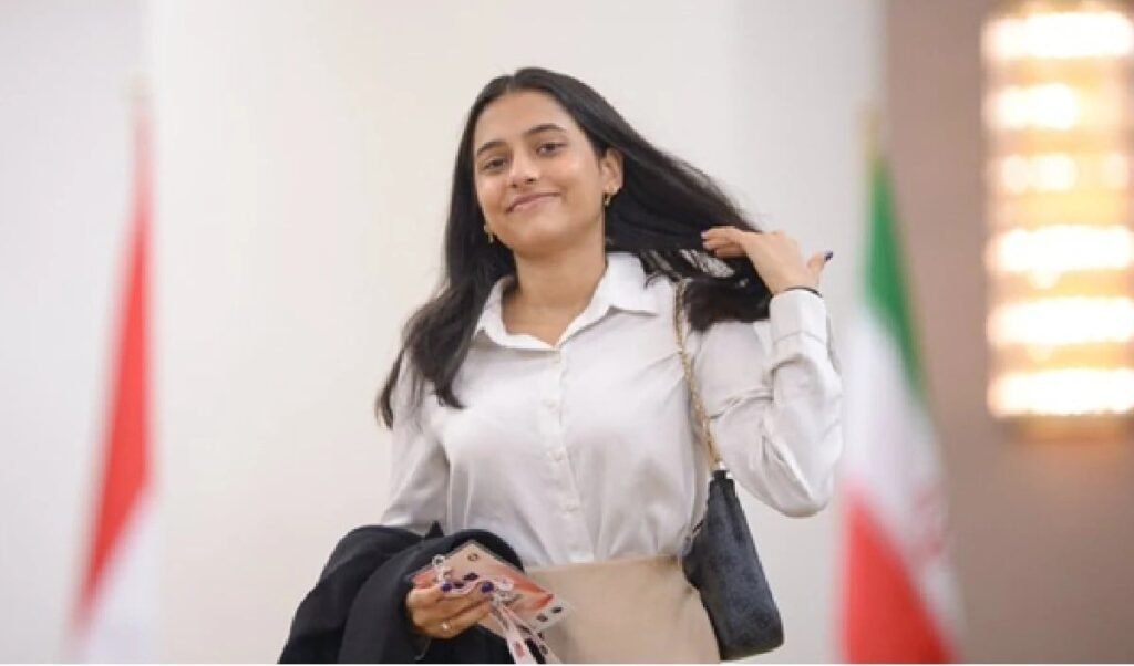 Women's Candidates: Divya Deshmukh की जीत से टॉप पर 5 खिलाड़ी, अब खिताब की Race हुई रोमांचक