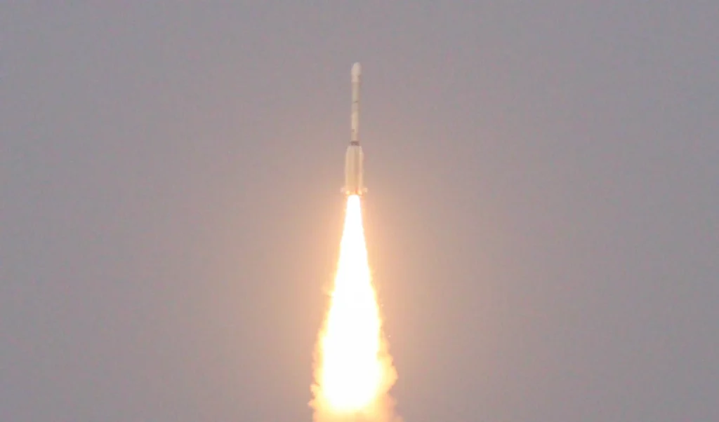 a plea for tech support on way to the moon artemis ii crew microsoft outlook fails in space