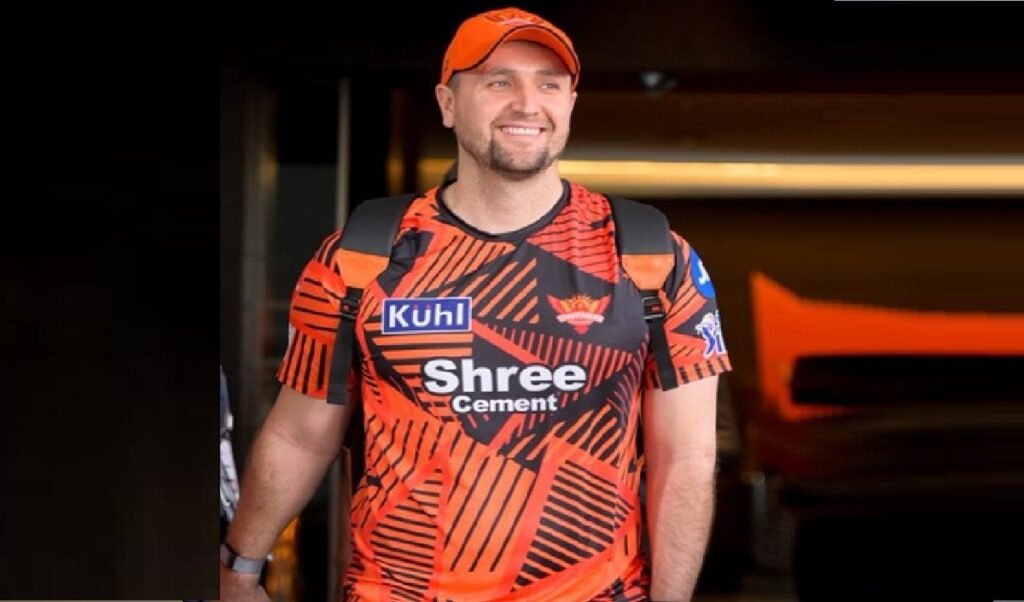 ipl 2026 srh vs lsg playing xi hyderabad give liam livingstone debut