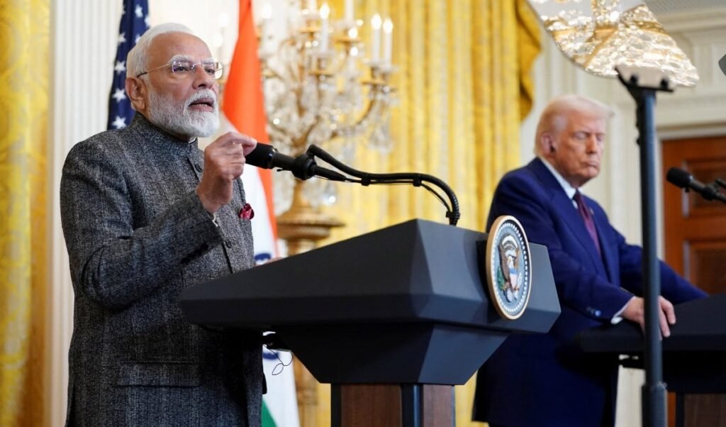 अमेरिका का बड़ा U-turn, भारत सहित अन्य देशों को Russian Oil खरीदने की छूट जारी रखी अमेरिका का बड़ा U-turn, भारत सहित अन्य देशों को Russian Oil खरीदने की छूट जारी रखी