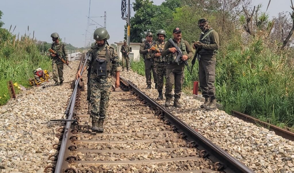 ग्रेनेड और RDX से पटा पड़ा था गांव… पंजाब में बड़ी आतंकी साजिश का पर्दाफाश, भारी मात्रा में गोला-बारूद बरामद