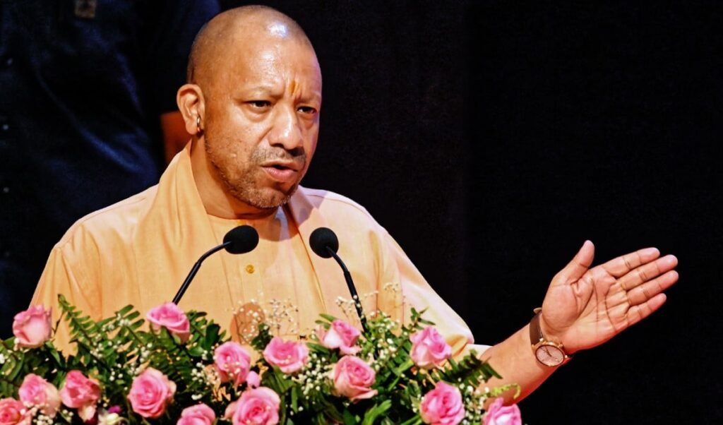 ‘जो नाम बदलते हैं…’: Yogi Adityanath पर Akhilesh का वार, Mahua Moitra ने भी खोला मोर्चा