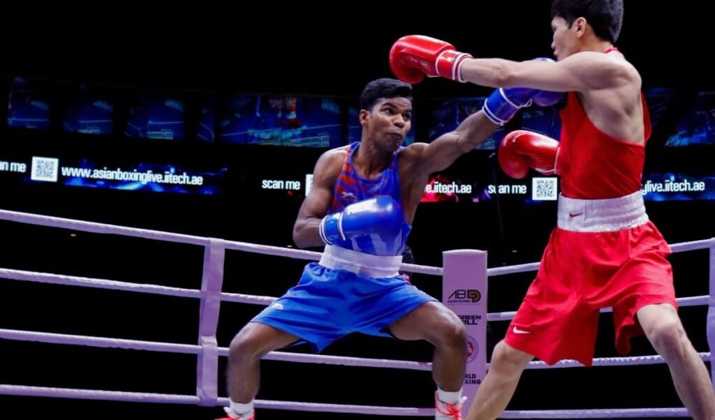 भारतीय बॉक्सर Vishwanath Suresh का 'पंच', World No.1 को नॉकआउट कर सेमीफाइनल में बनाई जगह