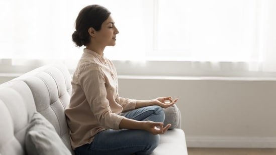 12 benefits of meditation for your brain and body: Can decrease blood pressure, stress and improve sleep 12 benefits of meditation for your brain and body: Can decrease blood pressure, stress and improve sleep