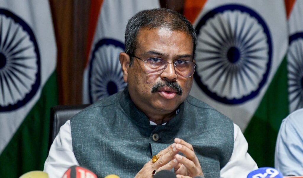 ’22 लाख Students की पीड़ा समझता हूं’, NEET UG Leak पर बोले Dharmendra Pradhan, व्यवस्था दुरुस्त होगी ’22 लाख Students की पीड़ा समझता हूं’, NEET UG Leak पर बोले Dharmendra Pradhan, व्यवस्था दुरुस्त होगी