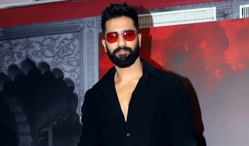 3 Idiots Sequel | Vicky Kaushal बनेंगे चौथे 'इडियट'? Aamir Khan की कल्ट क्लासिक के सीक्वल पर बड़ा अपडेट