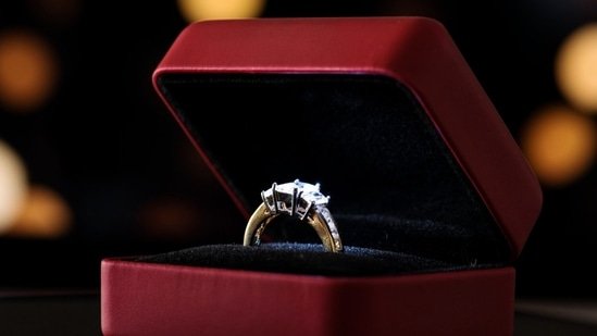 Are laboratory-grown diamonds real? 5 questions on lab vs natural diamonds answered Are laboratory-grown diamonds real? 5 questions on lab vs natural diamonds answered