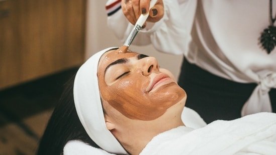 Are social media driven ‘glass skin’ trends harming your skin? Dermatologist explains the truth about too much skincare Are social media driven ‘glass skin’ trends harming your skin? Dermatologist explains the truth about too much skincare