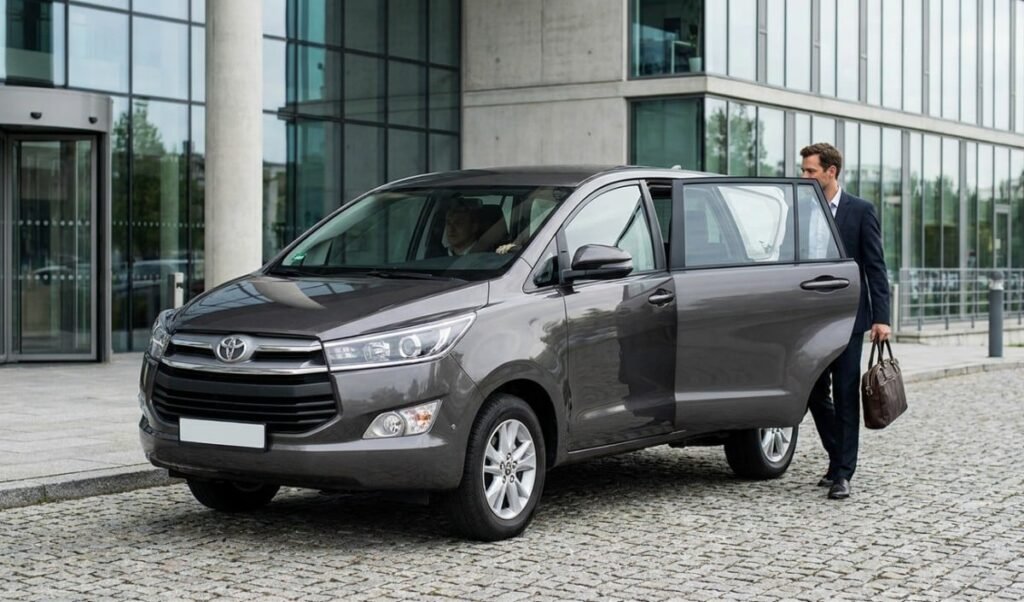 Auto Sector में Toyota का बड़ा दांव, Maharashtra में लगेगा नया प्लांट, बनेगी दमदार नई SUV Auto Sector में Toyota का बड़ा दांव, Maharashtra में लगेगा नया प्लांट, बनेगी दमदार नई SUV