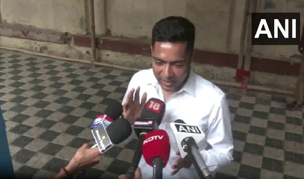 Bengal Elections: नतीजों से पहले ममता बनर्जी ने अचानक बुलाई बड़ी बैठक, अभिषेक बनर्जी पहुंचे CM आवास