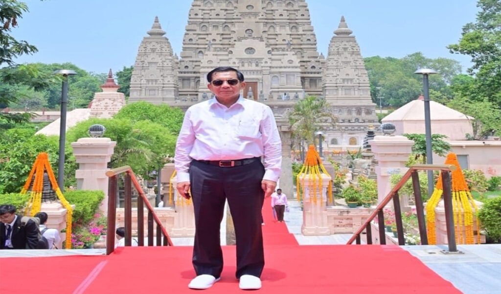 Bodh Gaya से Myanmar President का आध्यात्मिक शंखनाद, पांच दिवसीय India दौरे का हुआ आगाज Bodh Gaya से Myanmar President का आध्यात्मिक शंखनाद, पांच दिवसीय India दौरे का हुआ आगाज
