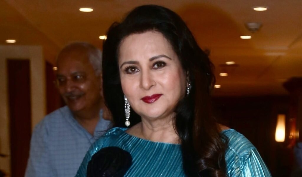 CINTAA बनाम FWICE! Ranveer Singh विवाद पर एसोसिएशन हेड Poonam Dhillon ने उठाए सवाल, बातचीत के जरिए समाधान की वकालत CINTAA बनाम FWICE! Ranveer Singh विवाद पर एसोसिएशन हेड Poonam Dhillon ने उठाए सवाल, बातचीत के जरिए समाधान की वकालत