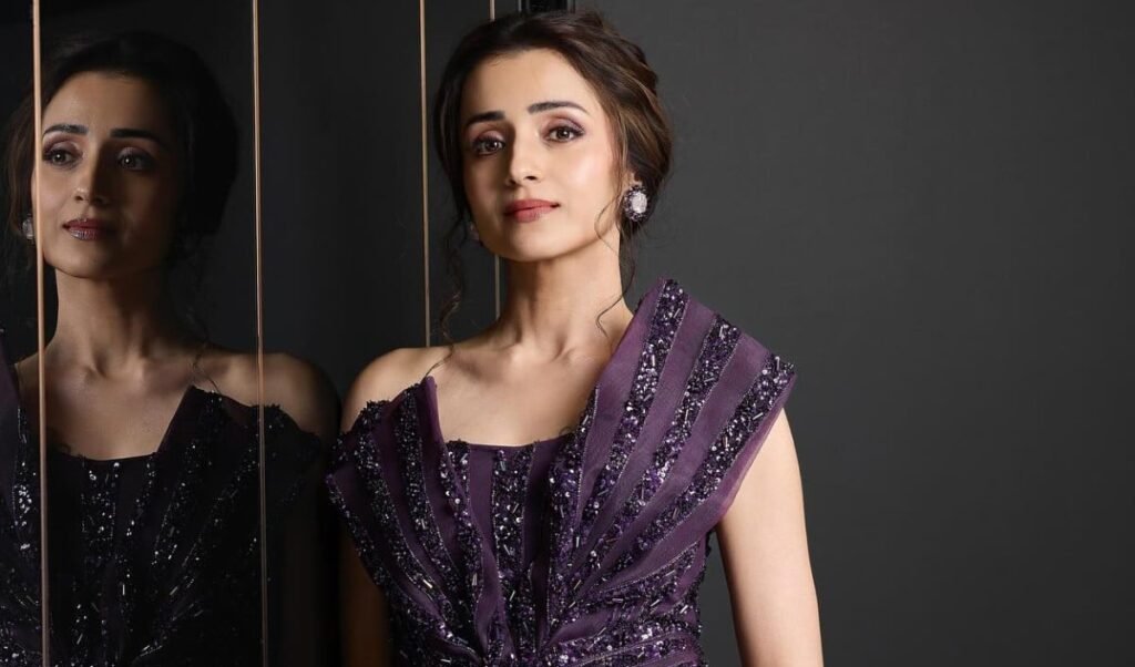 CM Vijay के शपथ ग्रहण में Trisha Krishnan को देख क्यों भड़कीं सिंगर सुचित्रा?