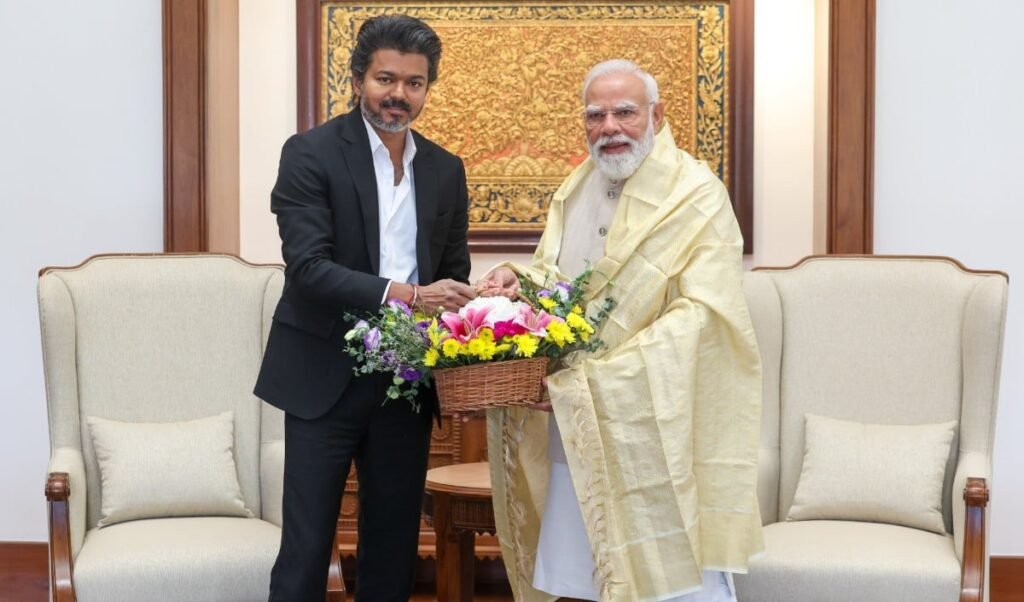 CM Vijay ने Delhi में PM Modi से की मुलाकात, Tamil Nadu के विकास एजेंडे पर चर्चा CM Vijay ने Delhi में PM Modi से की मुलाकात, Tamil Nadu के विकास एजेंडे पर चर्चा