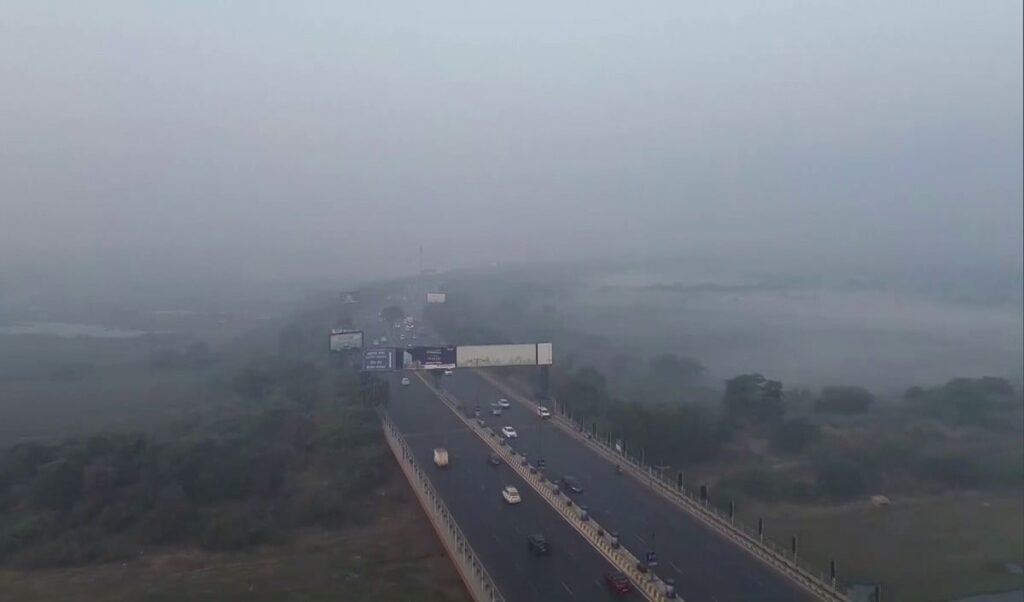DND-Jewar Expressway: दिल्ली-NCR को ट्रैफिक जाम से मिलेगी बड़ी राहत, घंटो का सफर होगा मिनटों में