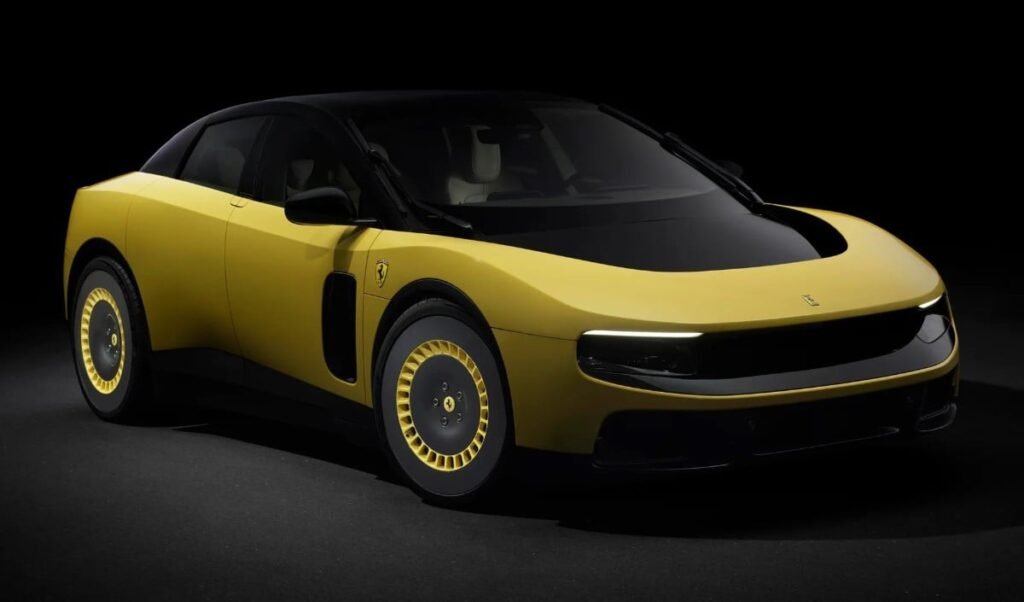 Ferrari ने बदला 77 साल का इतिहास, पहली Electric Car 'Luce' लॉन्च, जानें कीमत और दमदार Features