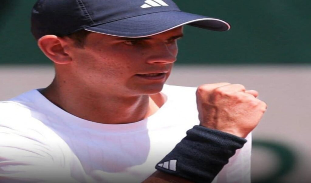 French Open: 19 साल के Rafael Joder का तूफानी आगाज, डेब्यू में की Novak Djokovic के रिकॉर्ड की बराबरी French Open: 19 साल के Rafael Joder का तूफानी आगाज, डेब्यू में की Novak Djokovic के रिकॉर्ड की बराबरी