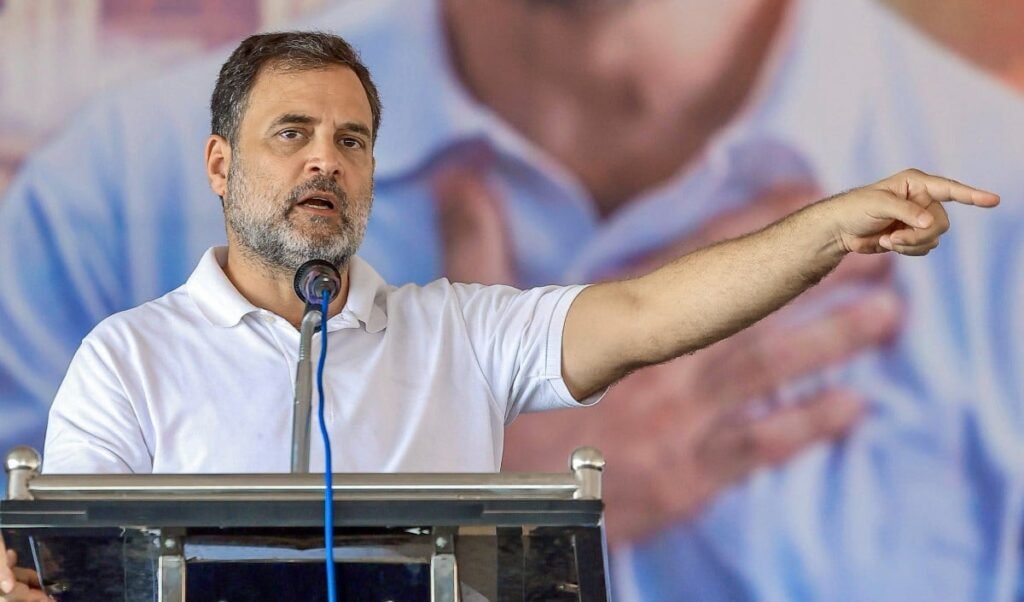 Fuel Price Hike: 10 दिन में चौथी बार बढ़े दाम, Rahul Gandhi बोले – महंगाई के सरगना मोदी ने फिर दिखाया खेल