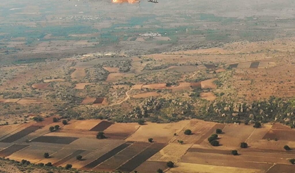 Haryana के पंचकूला में DRDO रेंज में हाई-पावर बम का टेस्ट! निवासियों को घरों के अंदर रहने की सख्त सलाह Haryana के पंचकूला में DRDO रेंज में हाई-पावर बम का टेस्ट! निवासियों को घरों के अंदर रहने की सख्त सलाह
