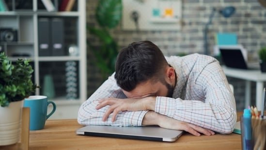 Heat wave making migraines worse? Neurologist shares 10 lifestyle tips to prevent attacks and manage headaches Heat wave making migraines worse? Neurologist shares 10 lifestyle tips to prevent attacks and manage headaches