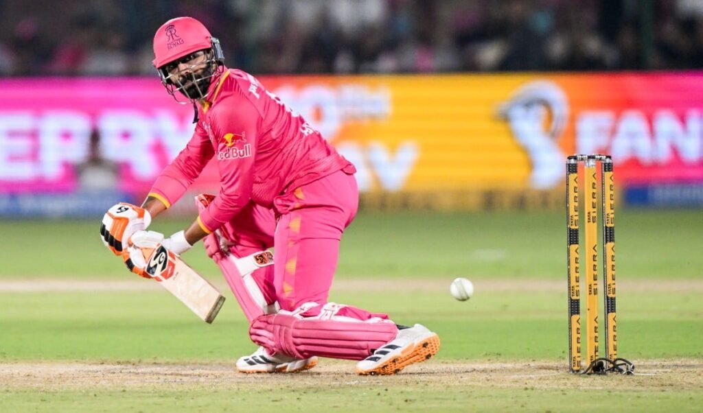 IPL 2026 | 'चोट से जूझ रहे हैं रवींद्र जडेजा', प्लेऑफ में क्वालीफाई करने के बाद RR के कोच संगकारा का बड़ा खुलासा