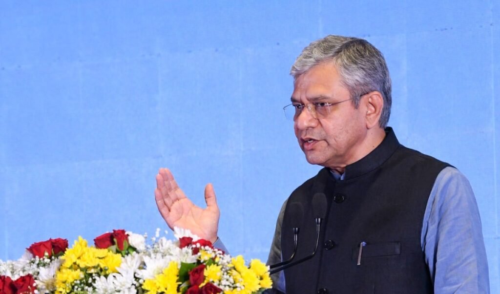 IT Industry में बड़े बदलाव का संकेत, Ashwini Vaishnaw बोले- AI Jobs में 20% की ग्रोथ IT Industry में बड़े बदलाव का संकेत, Ashwini Vaishnaw बोले- AI Jobs में 20% की ग्रोथ