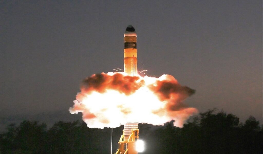 India ने दुनिया को दिखाई MIRV ताकत, एक ही Agni Missile से कई दुश्मनों पर वार का सफल परीक्षण किया गया