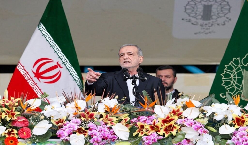 Iran के President Pezeshkian का बड़ा बयान, बोले- गरिमापूर्ण वार्ता के लिए तेहरान तैयार