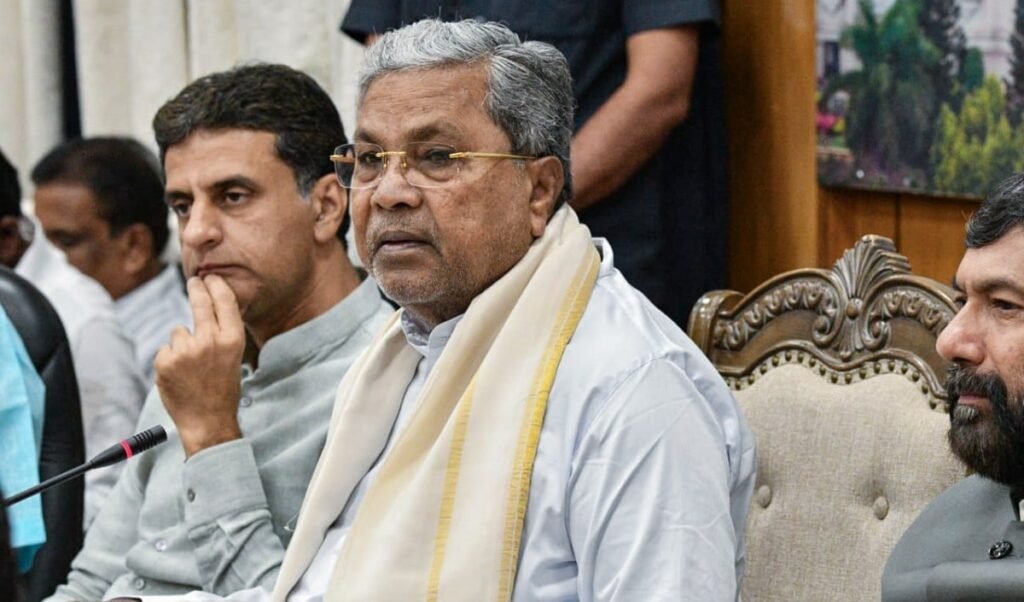 Karnataka CM Siddaramaiah ने छोड़ी कुर्सी, राष्ट्रीय राजनीति को कहा ‘ना’; DK Shivakumar का रास्ता साफ?