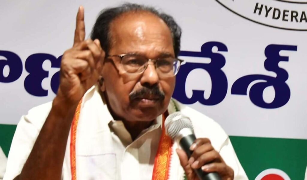 Karnataka में नेतृत्व परिवर्तन की अटकलें तेज, वीरप्पा मोइली बोले- Congress High Command लेगा अंतिम फैसला Karnataka में नेतृत्व परिवर्तन की अटकलें तेज, वीरप्पा मोइली बोले- Congress High Command लेगा अंतिम फैसला