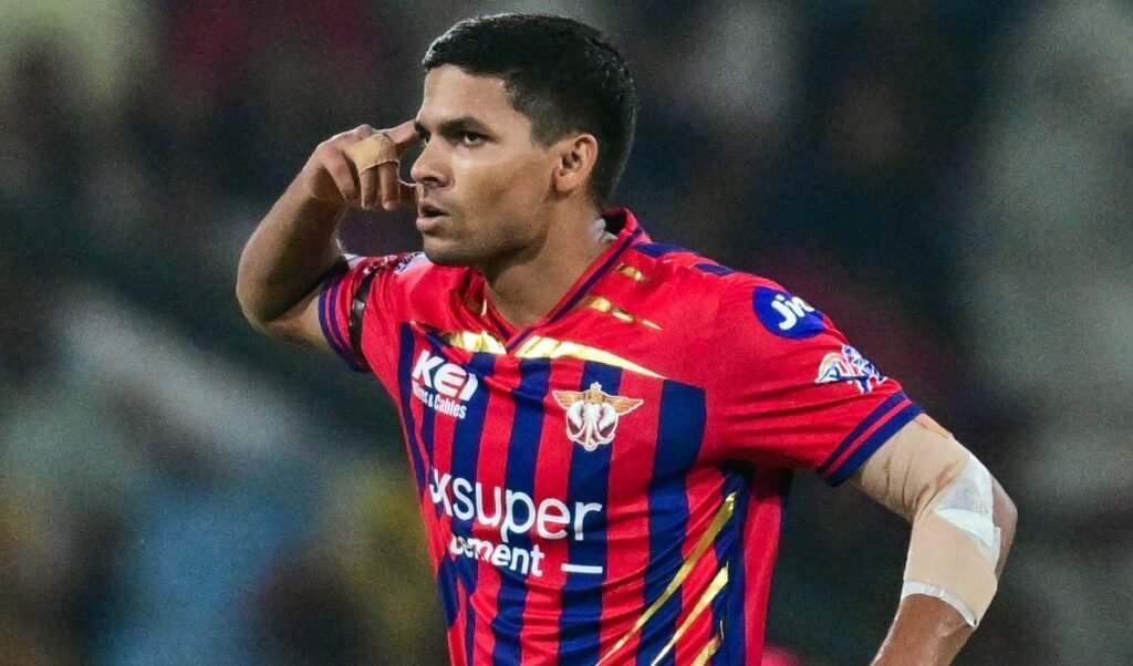 LSG का Auction Masterstroke! 30 लाख के Akash Singh ने दिलाई Value Win, Marsh का Impact भी पीछे