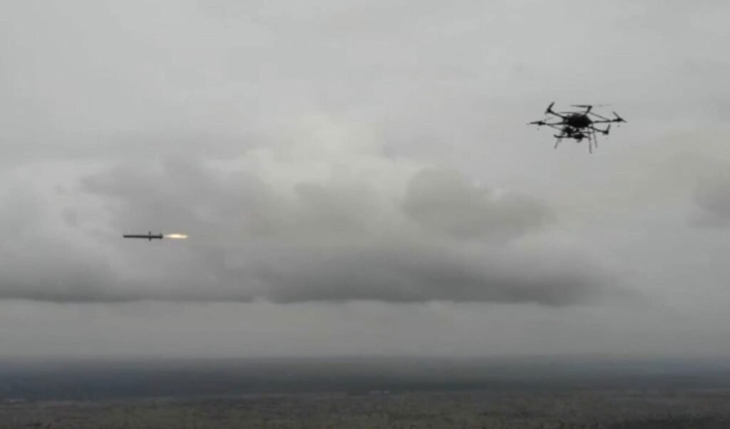 Made in India शक्ति! Indian Army को मिले घातक Kamikaze Drones, दुश्मन का काल बनेंगे