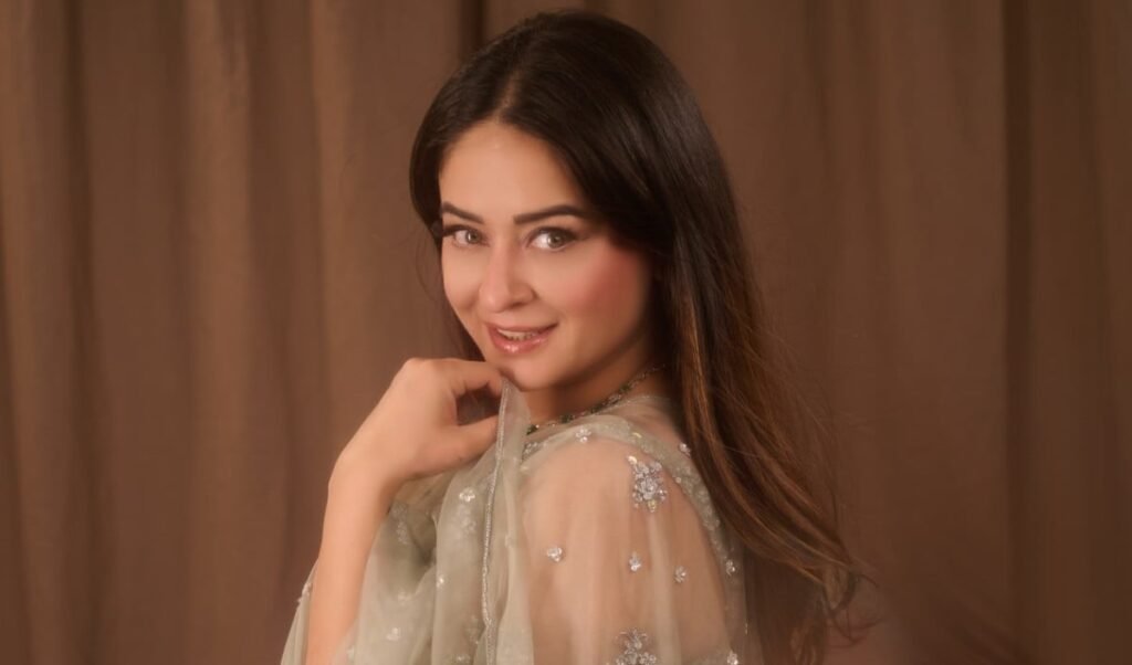 Mahhi Vij ने अपने Hit Show को बीच में ही कहा अलविदा, 9 साल बाद TV पर की थी वापसी Mahhi Vij ने अपने Hit Show को बीच में ही कहा अलविदा, 9 साल बाद TV पर की थी वापसी