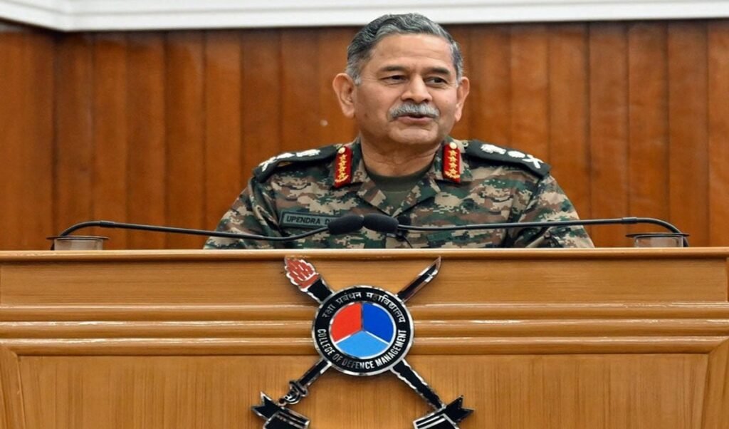 Operation Sindoor 2.0 की तैयारी कर रहा है भारत, Indian Army Chief General Upendra Dwivedi का बड़ा बयान, तीनों सेनाएं चौबीसों घंटे तैयारी में जुटी हैं Operation Sindoor 2.0 की तैयारी कर रहा है भारत, Indian Army Chief General Upendra Dwivedi का बड़ा बयान, तीनों सेनाएं चौबीसों घंटे तैयारी में जुटी हैं