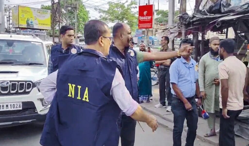 PM Modi का Route, जिलेटिन स्टिक और NIA की जांच, Bengaluru में क्या थी बड़ी Security Planning? PM Modi का Route, जिलेटिन स्टिक और NIA की जांच, Bengaluru में क्या थी बड़ी Security Planning?