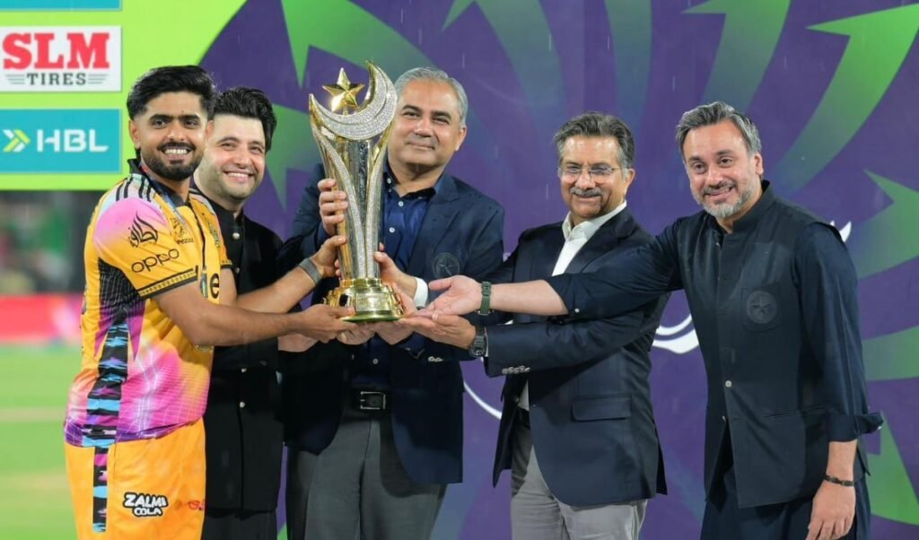 Peshawar Zalmi का 7 साल बाद खत्म हुआ सूखा, Babar Azam की कप्तानी में पहली बार जीती PSL Trophy