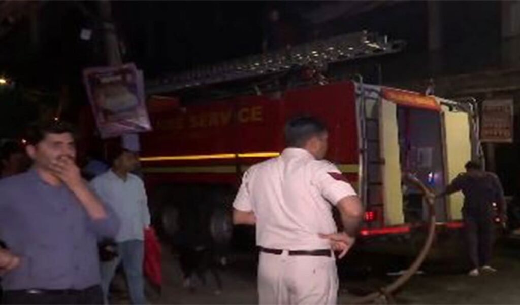 RBI Building Fire: दिल्ली में टला बड़ा हादसा, सोलर पैनल में लगी आग पर पाया गया काबू
