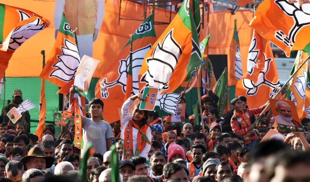 RSS Role in Bengal Election | बंगाल में ‘कमल’ खिलने के पीछे RSS की मौन साधना: 2 लाख बैठकें और ‘निर्भीक मतदान’ का वह अभियान जिसने पलट दी बाजी