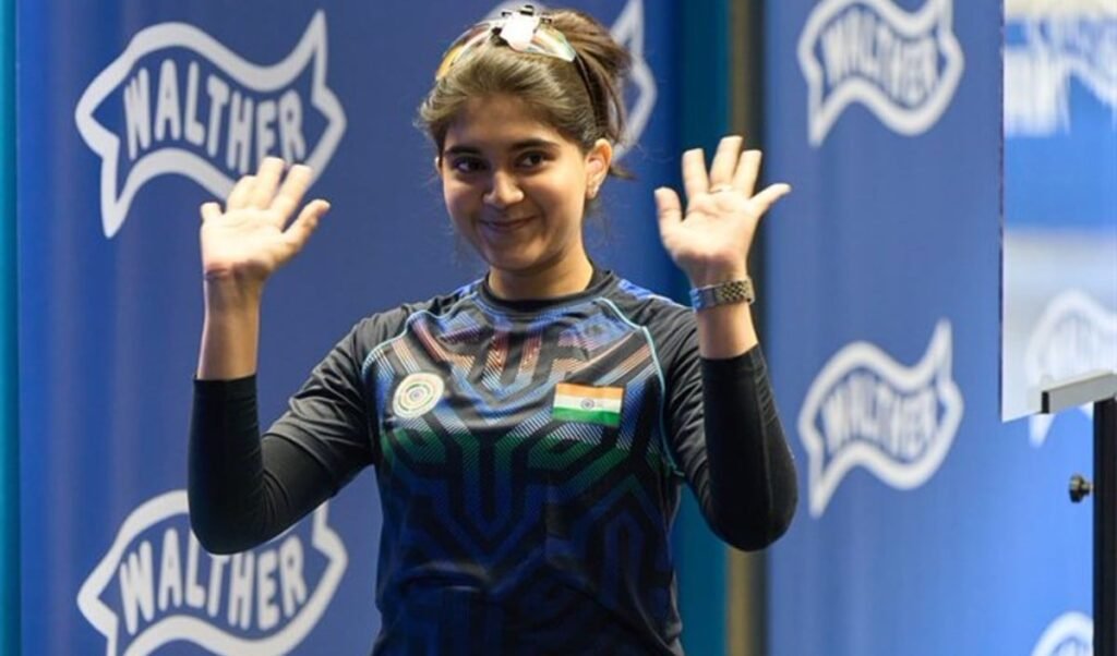 Shooting World Cup: Esha Singh ने पिस्टल से साधा निशाना, World Record के साथ Gold पर किया कब्जा Shooting World Cup: Esha Singh ने पिस्टल से साधा निशाना, World Record के साथ Gold पर किया कब्जा