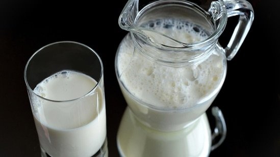 Should you drink milk before bed? Gastroenterologist reveals if it actually improves sleep Should you drink milk before bed? Gastroenterologist reveals if it actually improves sleep