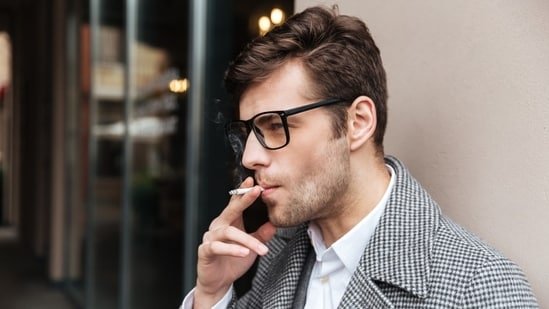 Smoking in your 20s and 30s? Cardiologist reveals early heart damage you may not feel yet: ‘Even few cigarettes can…’ Smoking in your 20s and 30s? Cardiologist reveals early heart damage you may not feel yet: ‘Even few cigarettes can…’