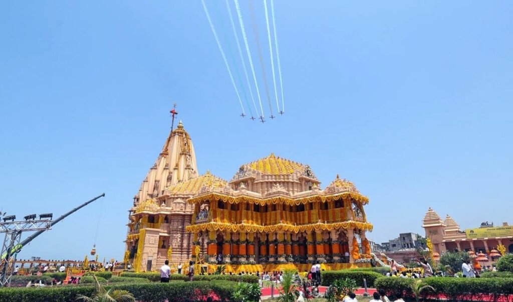 Somnath Temple Tour: कैसे पहुंचें, कहां रुकें? जानें Perfect Trip का पूरा Budget और हर जानकारी Somnath Temple Tour: कैसे पहुंचें, कहां रुकें? जानें Perfect Trip का पूरा Budget और हर जानकारी