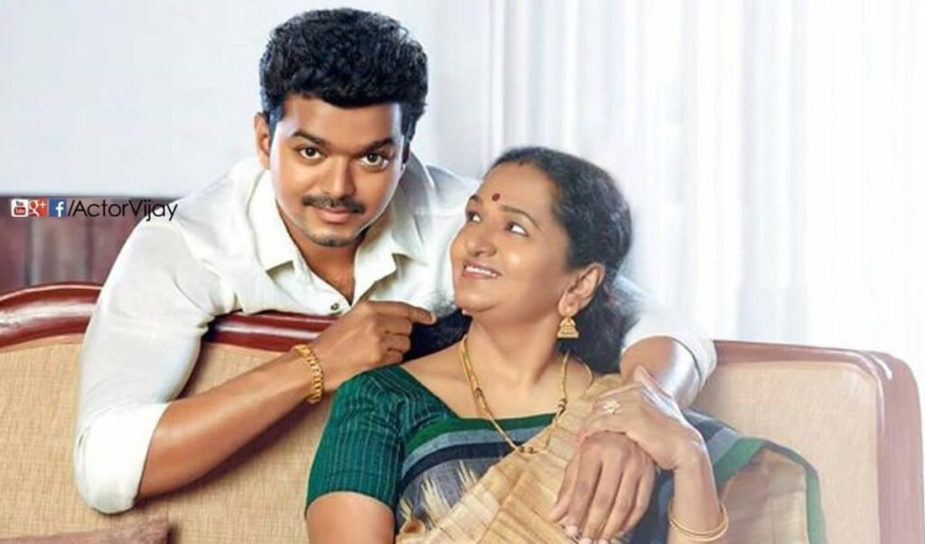 Superstar से CM बने Thalapathy Vijay, मां ने कहा- Mother’s Day पर बेटे ने दिया अनमोल तोहफा
