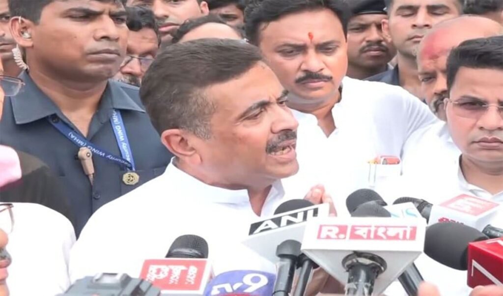 Suvendu Adhikari के PA मर्डर केस में बड़ा खुलासा, एक UPI Payment से Buxar तक पहुंची पुलिस Suvendu Adhikari के PA मर्डर केस में बड़ा खुलासा, एक UPI Payment से Buxar तक पहुंची पुलिस